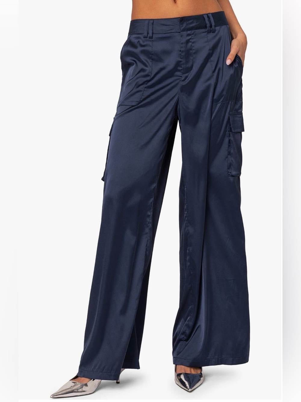 EDIKTED Kelsey Baggy Satin Cargo Pants